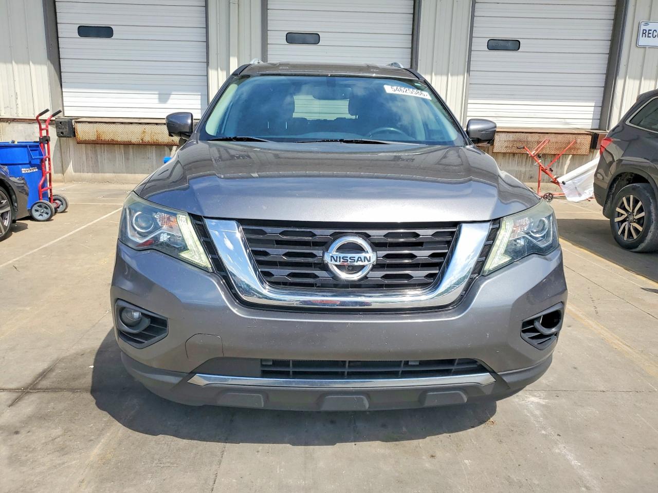 2017 NISSAN PATHFINDER