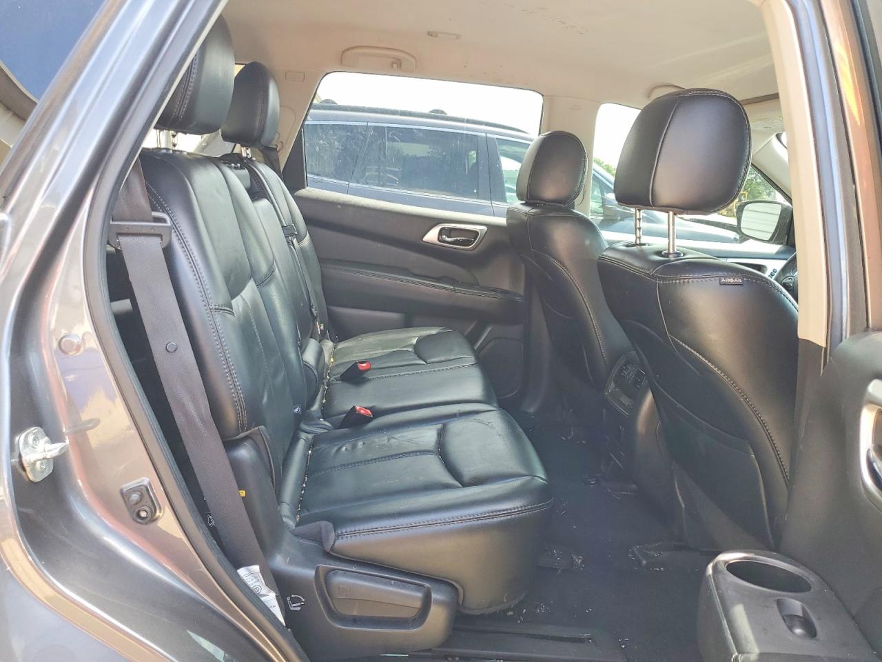 2017 NISSAN PATHFINDER