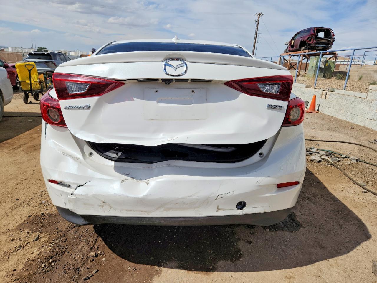2018 MAZDA 3