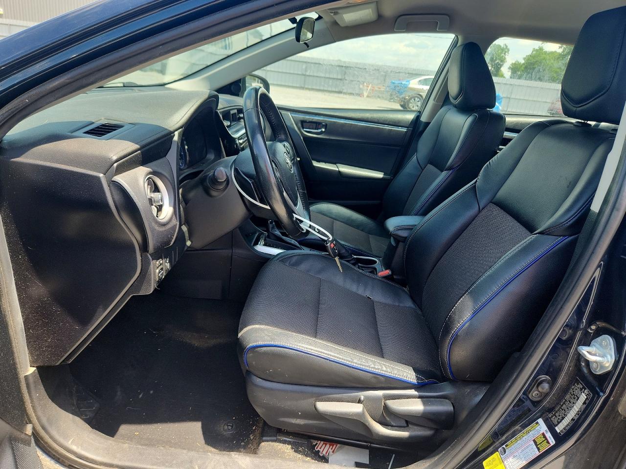 2017 TOYOTA COROLLA