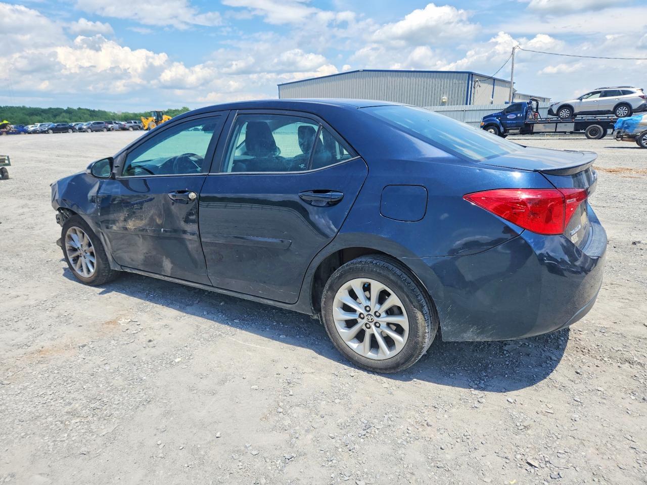 2017 TOYOTA COROLLA