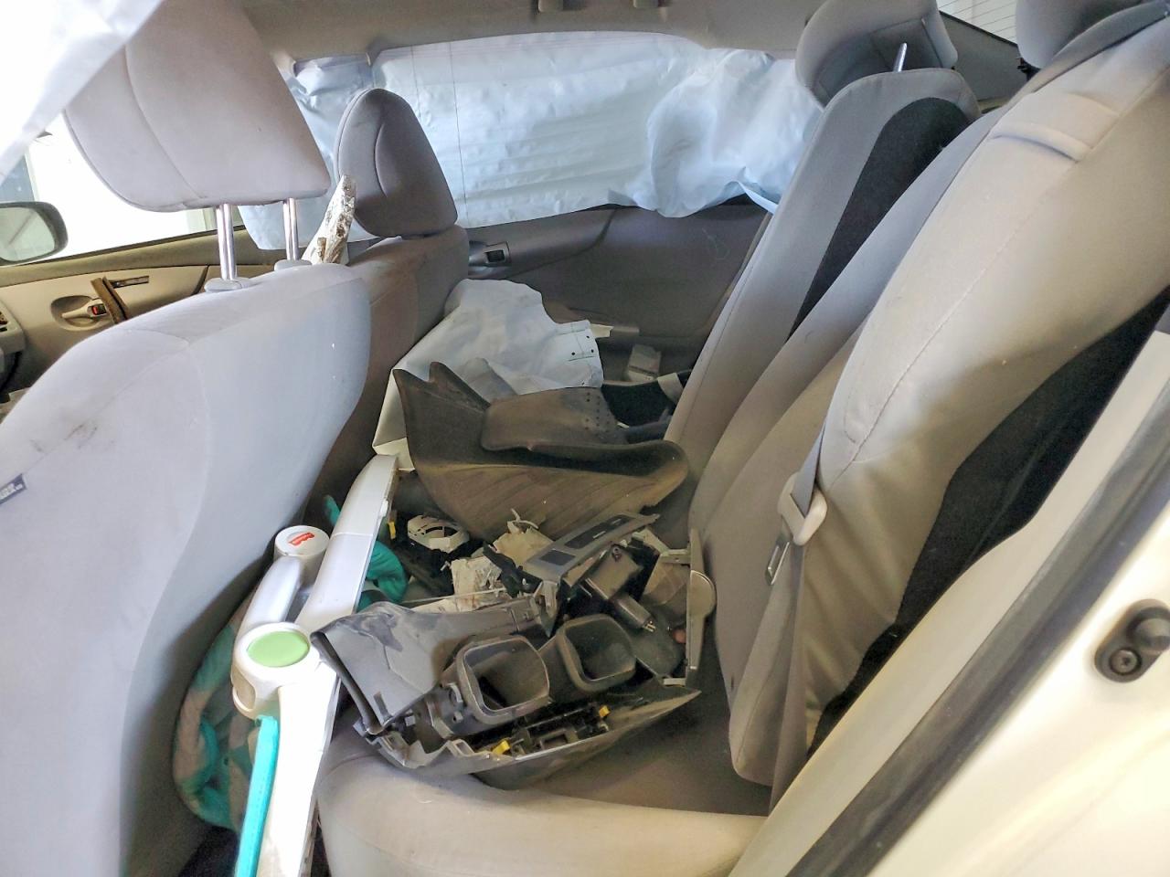 2013 TOYOTA COROLLA