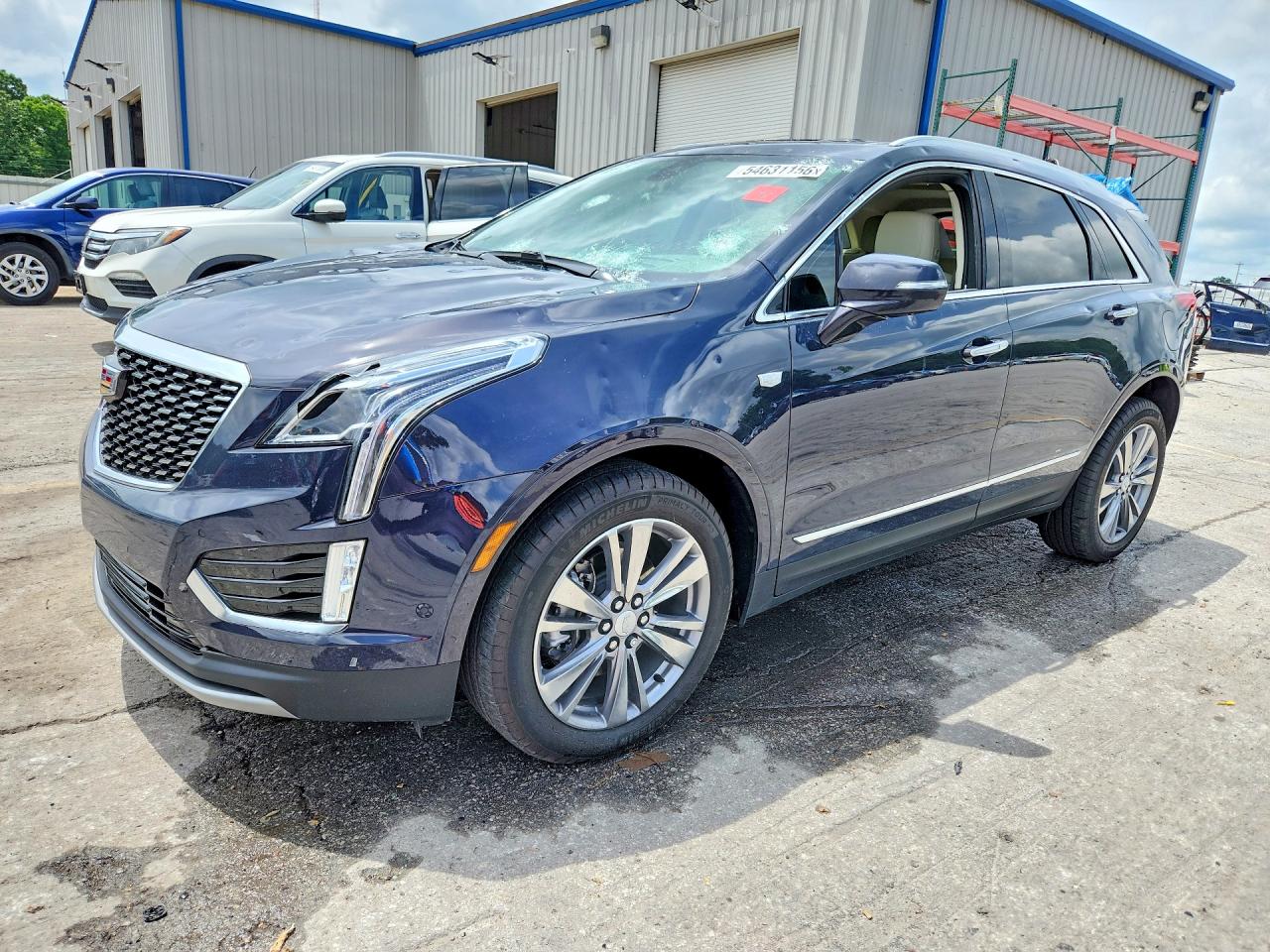 2025 CADILLAC XT5