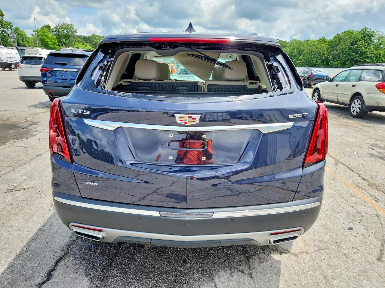 2025 CADILLAC XT5