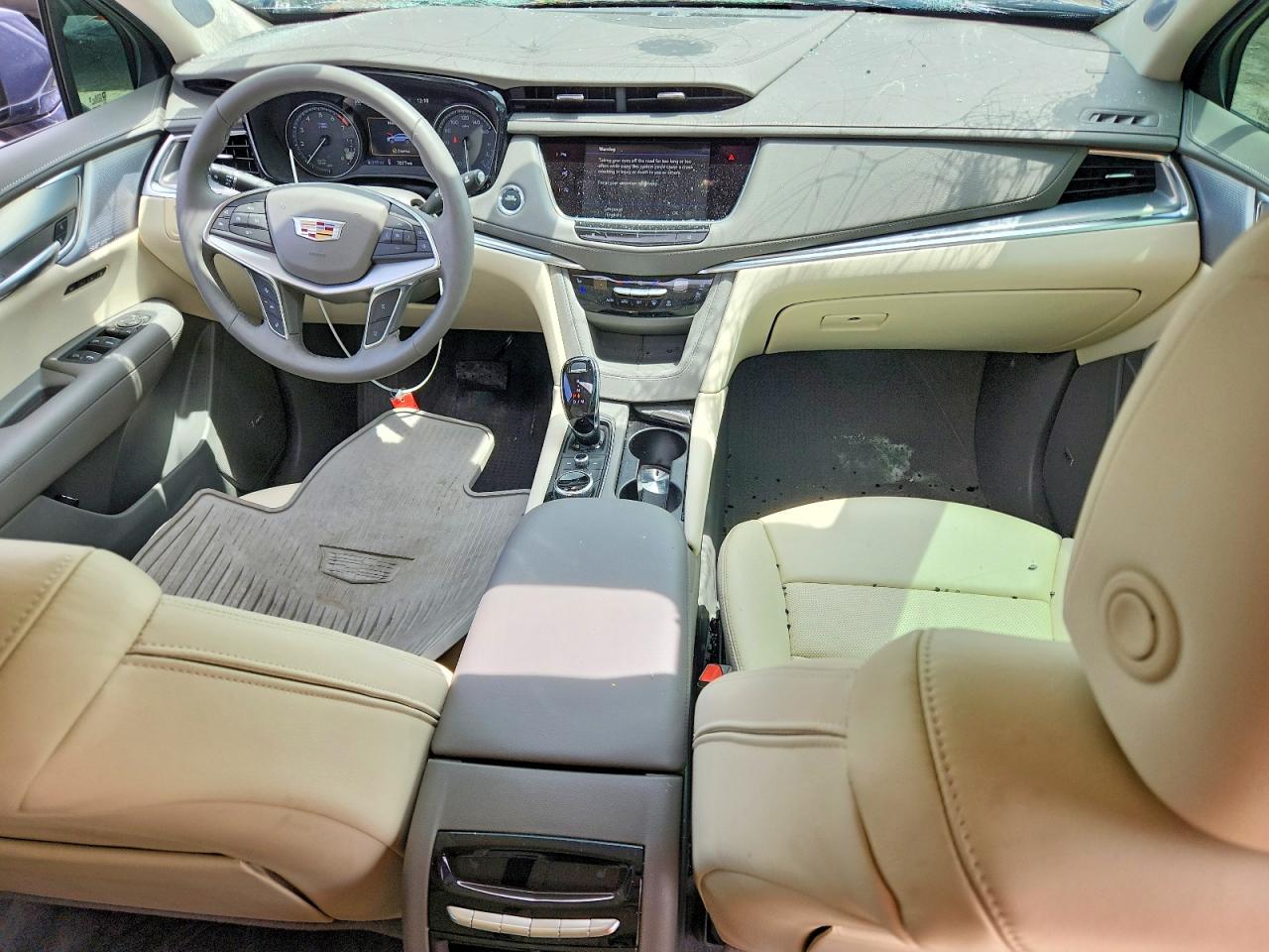 2025 CADILLAC XT5