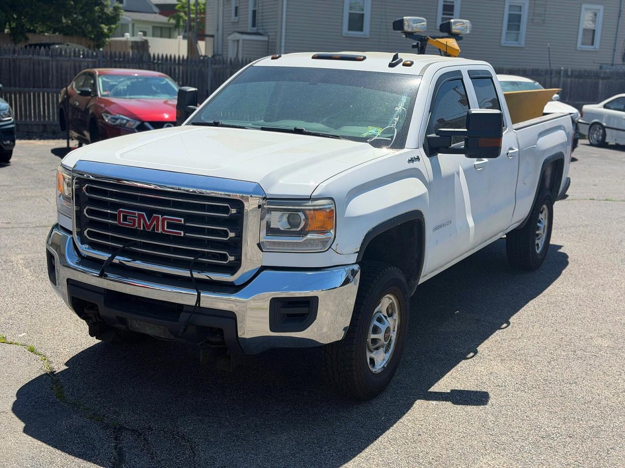 2016 GMC SIERRA