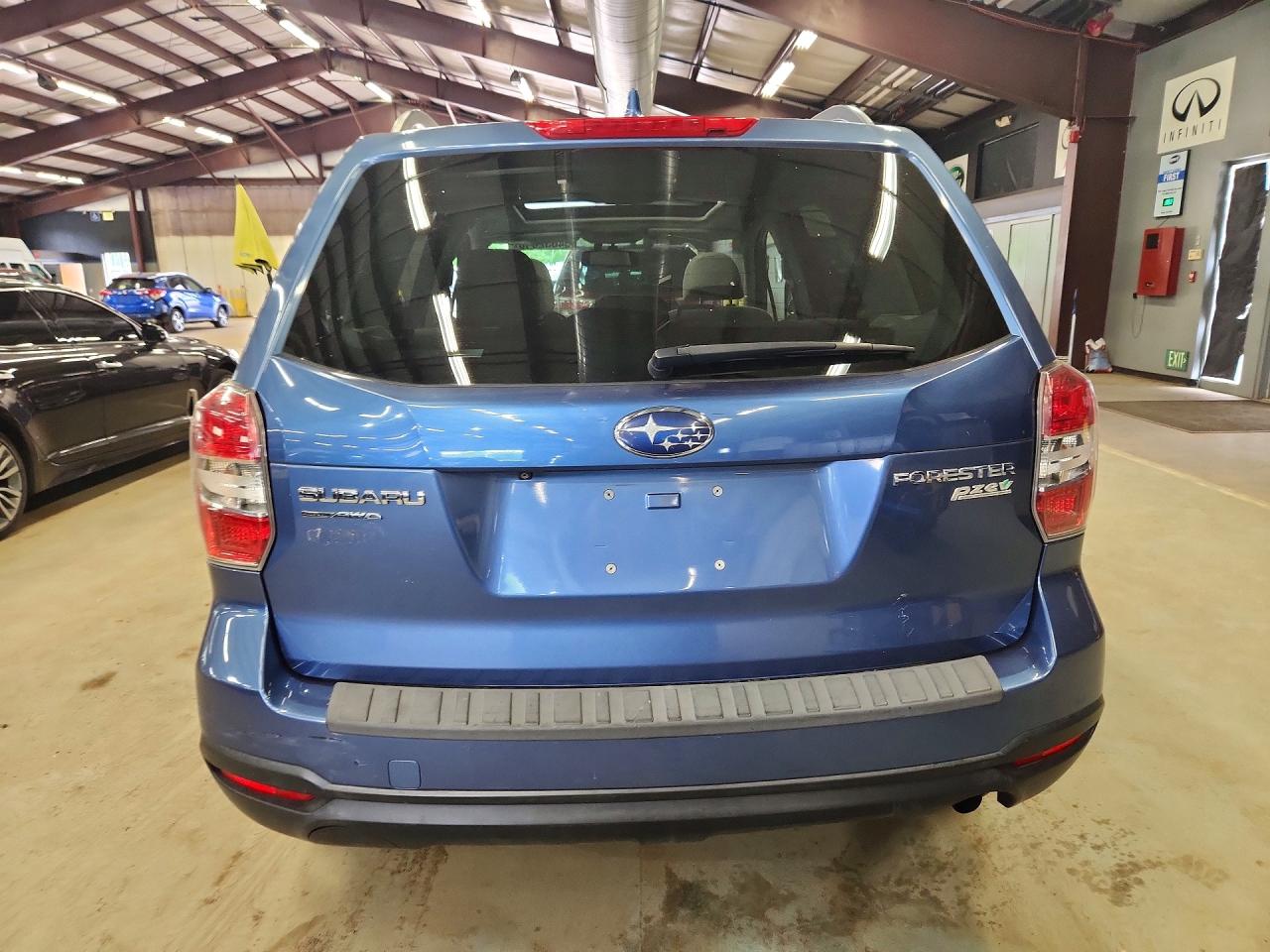 2016 SUBARU FORESTER