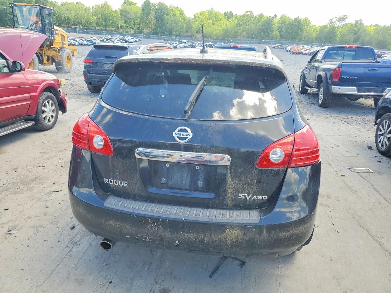 2011 NISSAN ROGUE