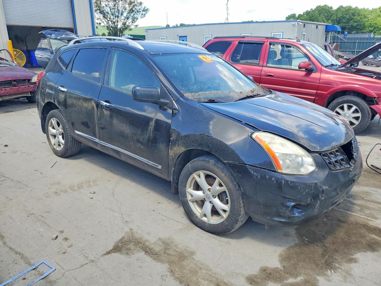2011 NISSAN ROGUE