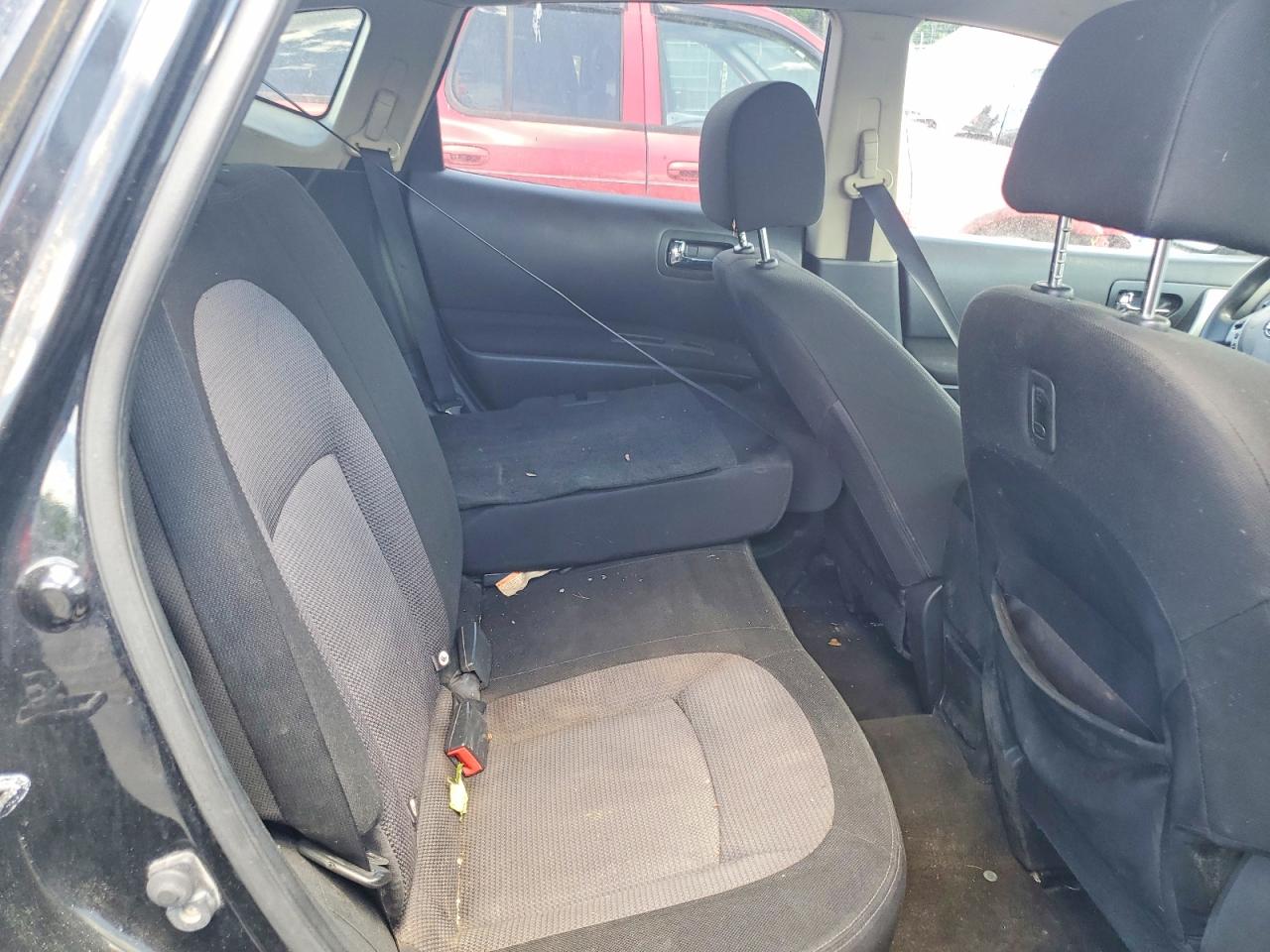 2011 NISSAN ROGUE
