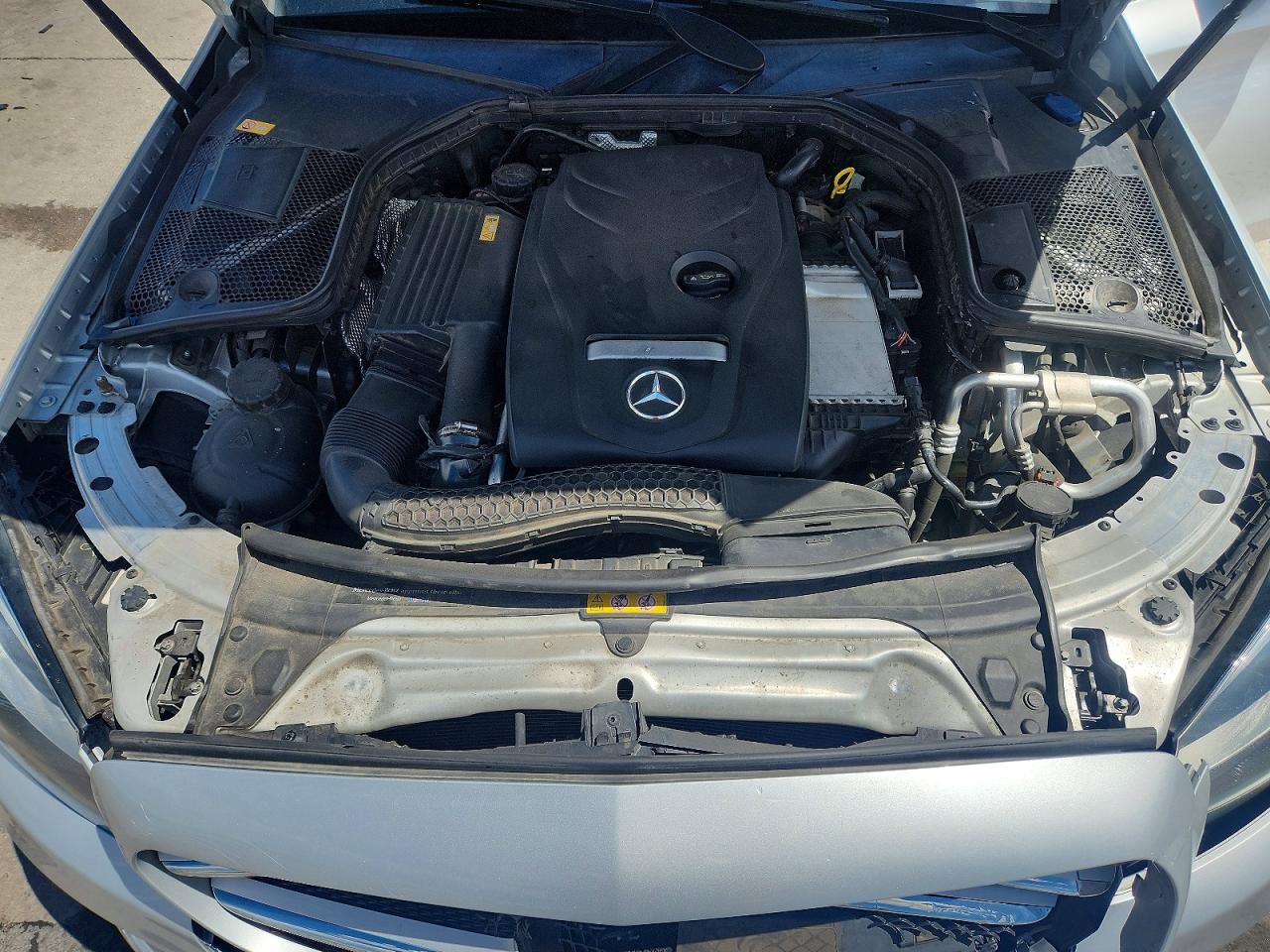 2016 MERCEDES-BENZ C-CLASS