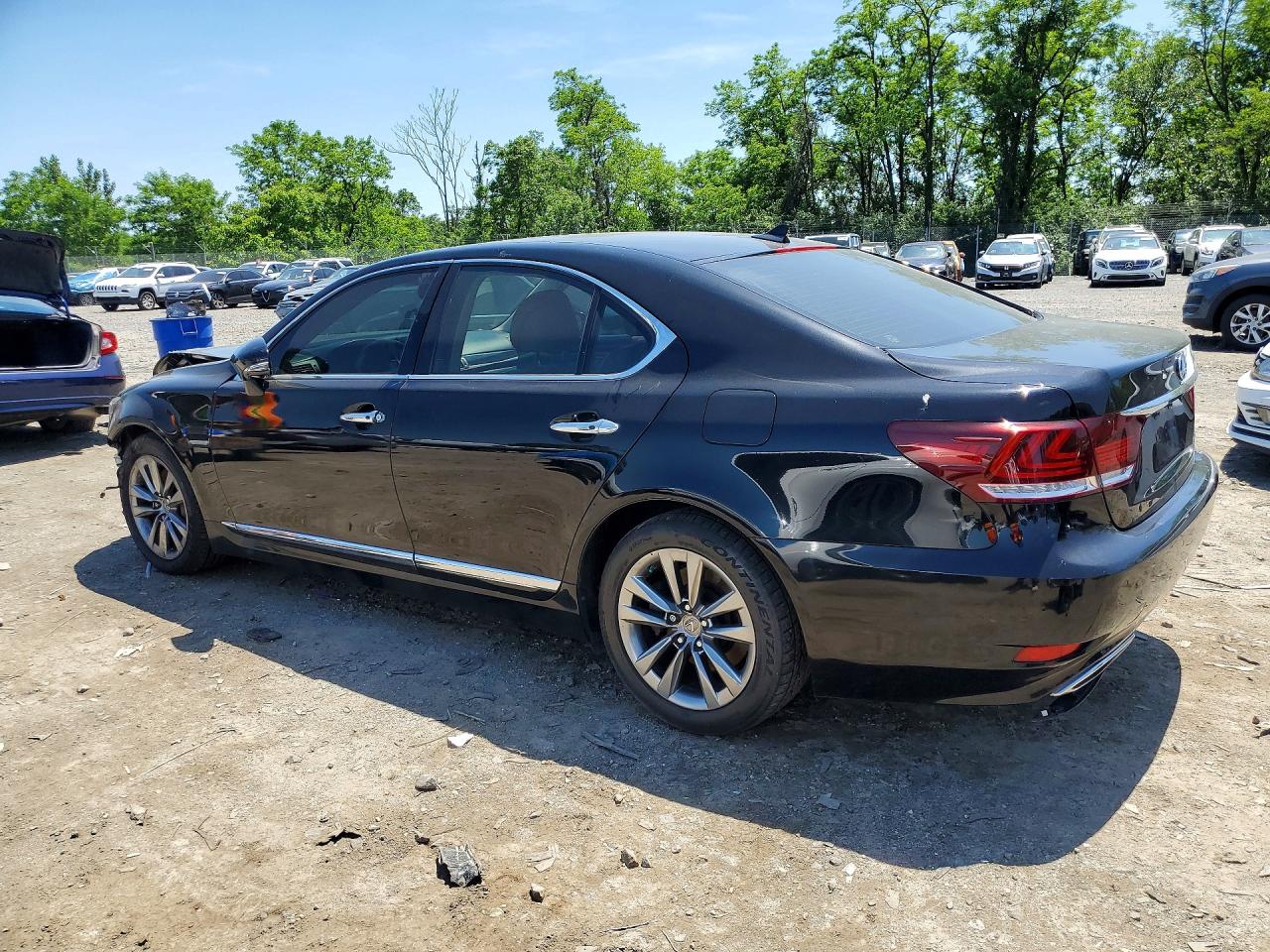 2013 LEXUS LS460
