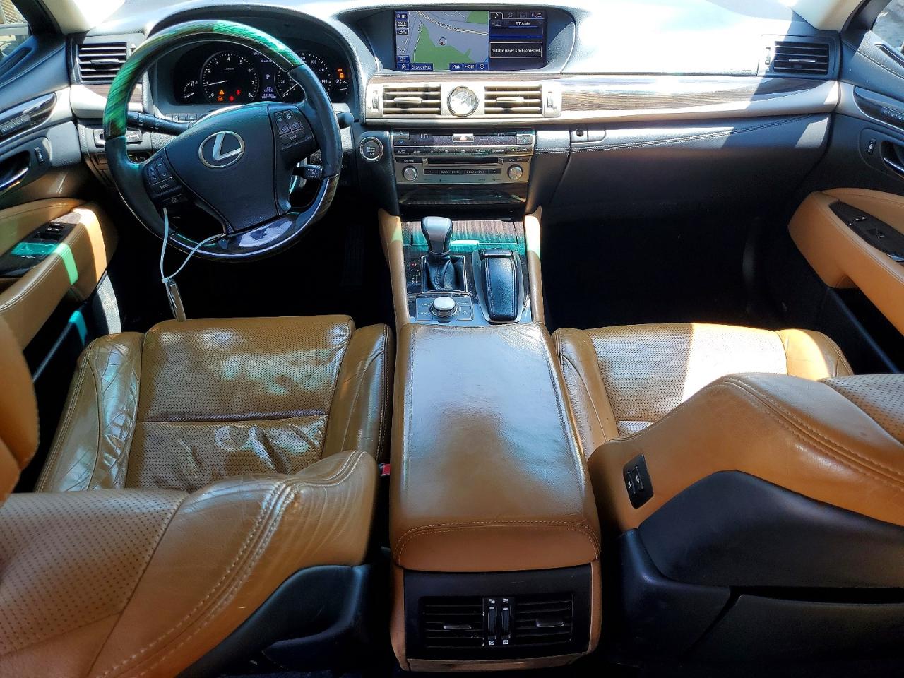 2013 LEXUS LS460
