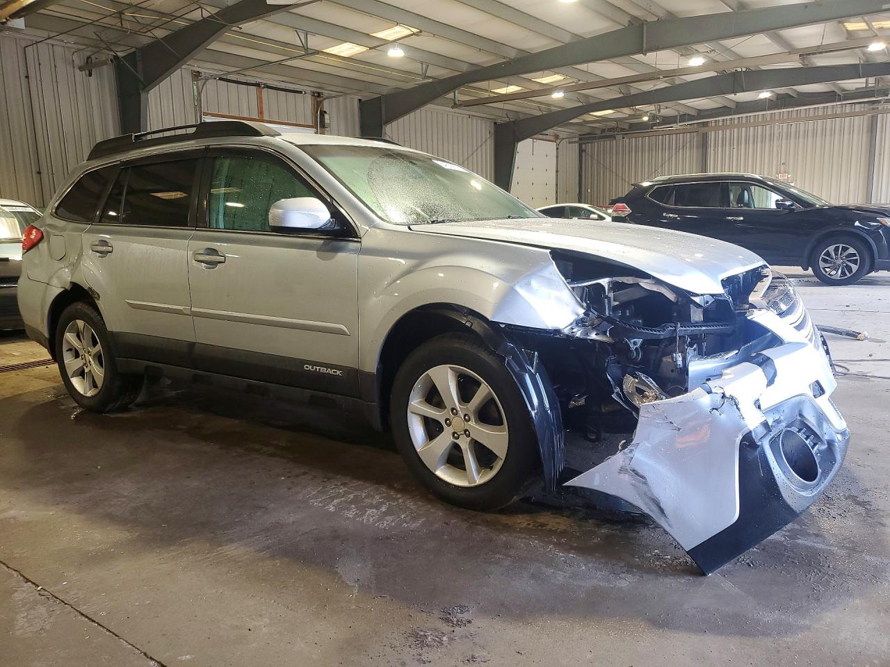 2013 SUBARU OUTBACK
