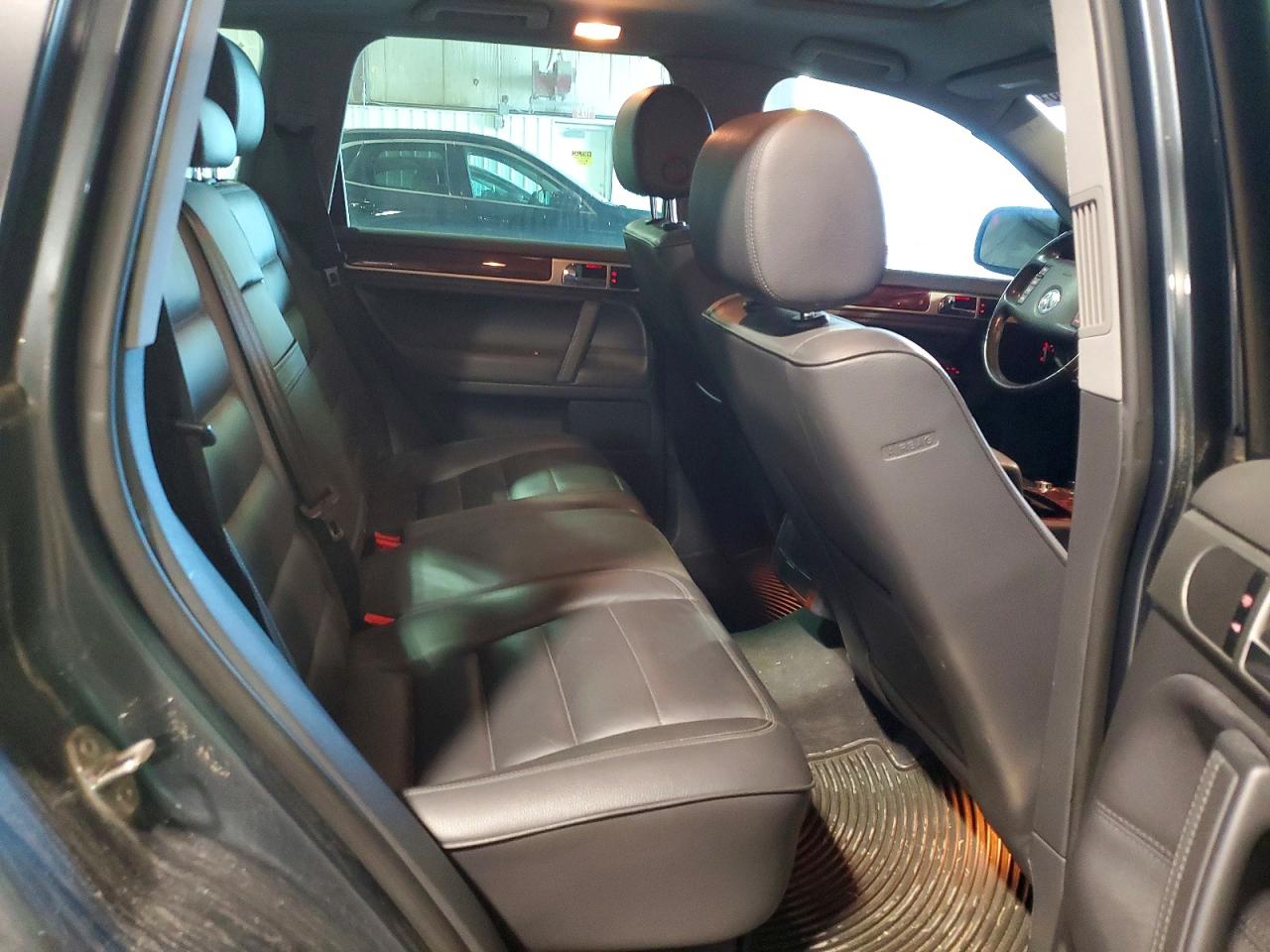 2007 VOLKSWAGEN TOUAREG