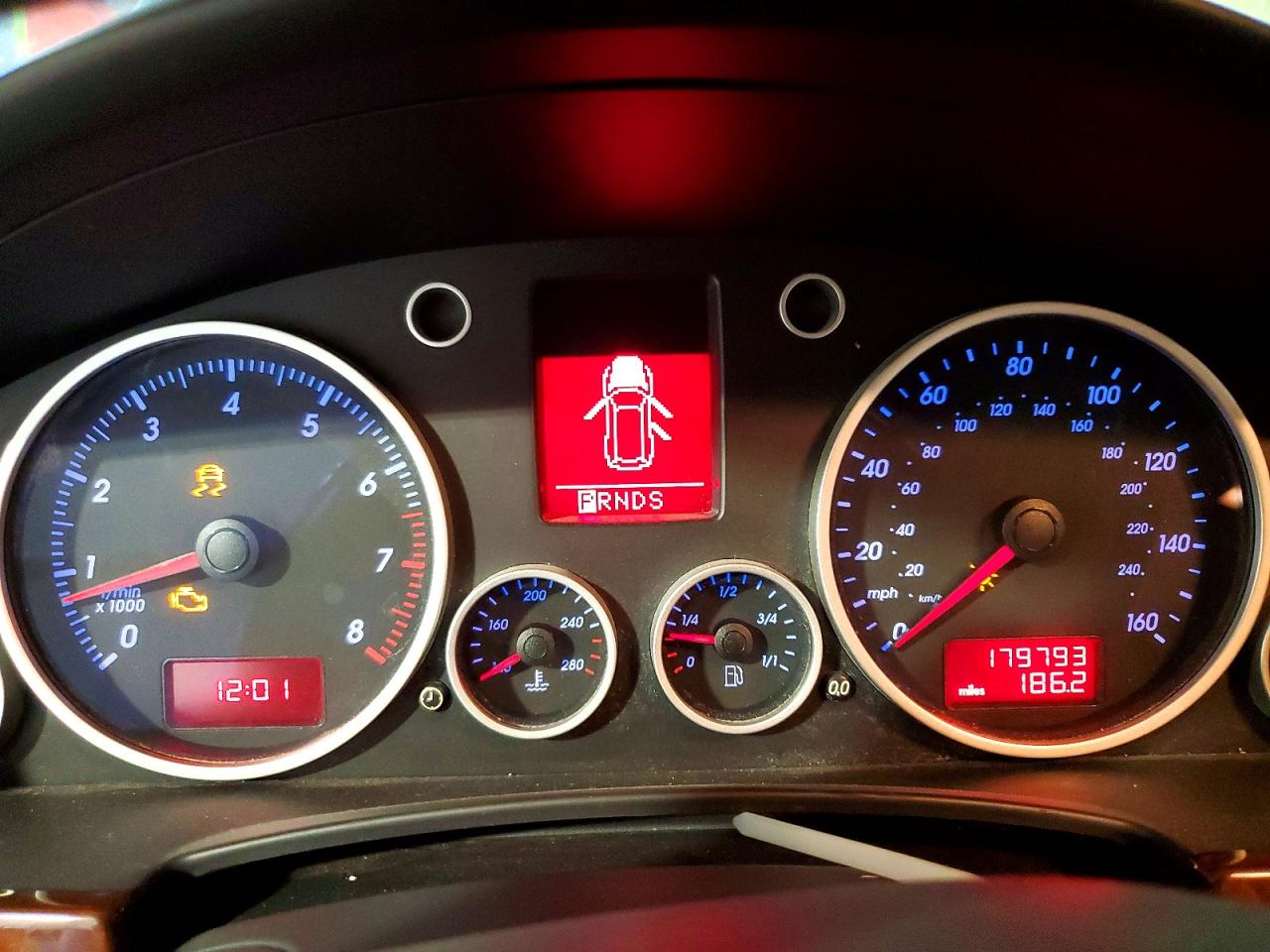 2007 VOLKSWAGEN TOUAREG