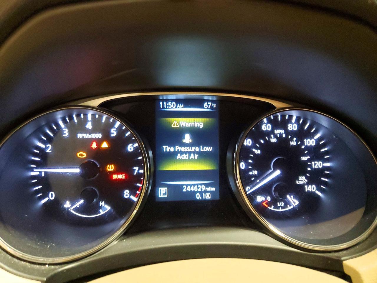 2015 NISSAN ROGUE