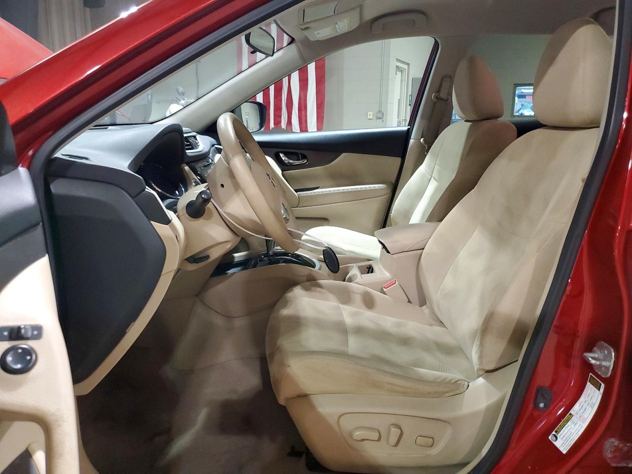 2015 NISSAN ROGUE