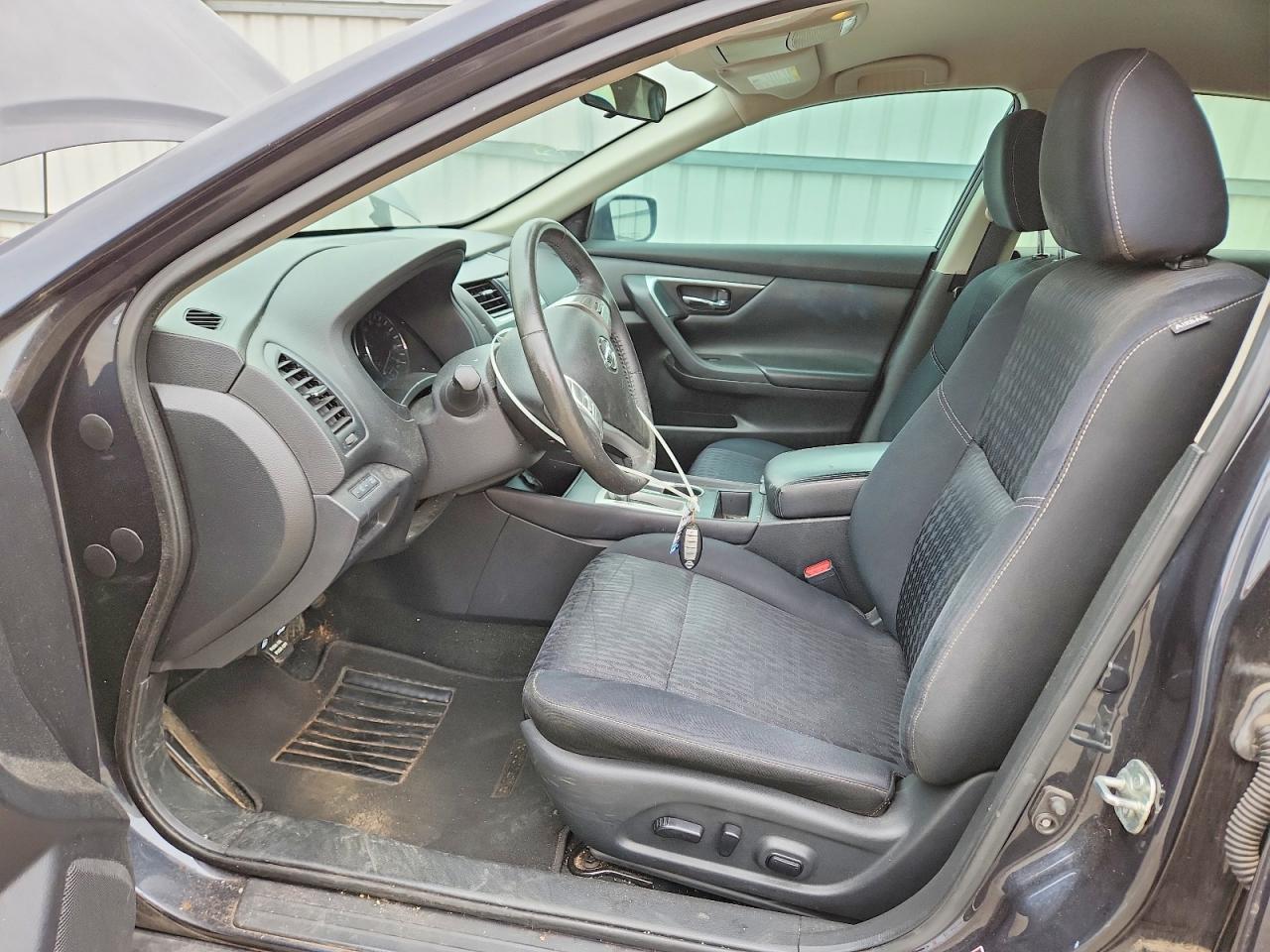 2017 NISSAN ALTIMA