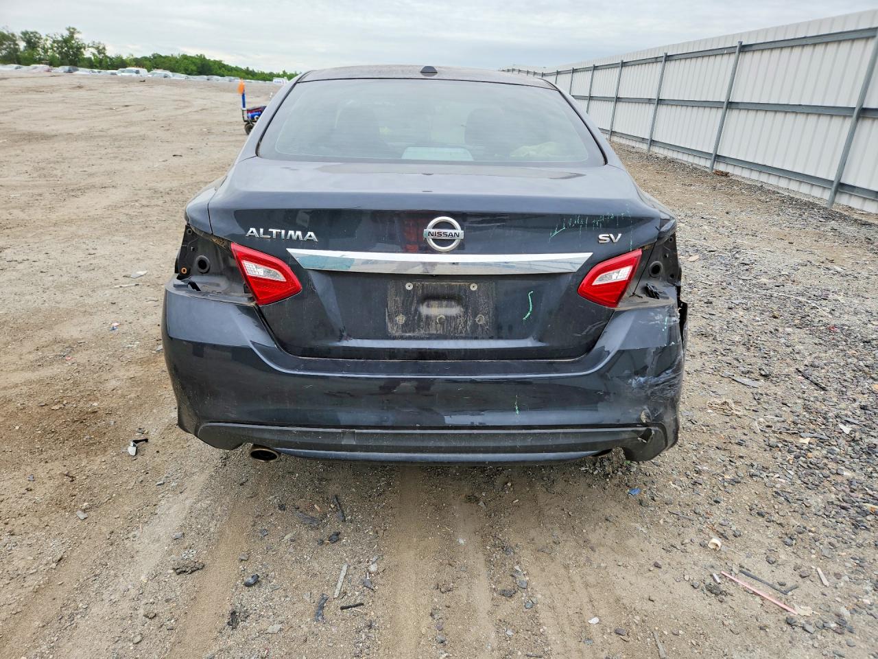 2017 NISSAN ALTIMA