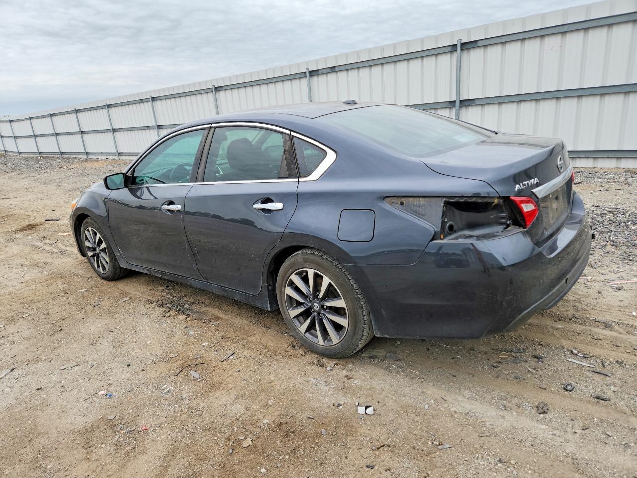 2017 NISSAN ALTIMA