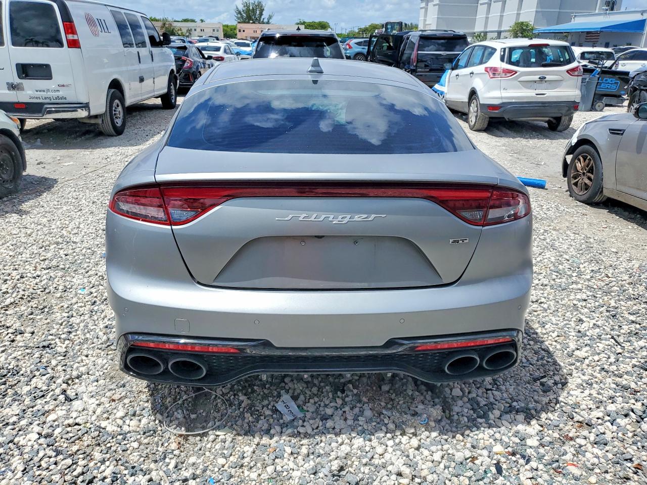 2023 KIA STINGER