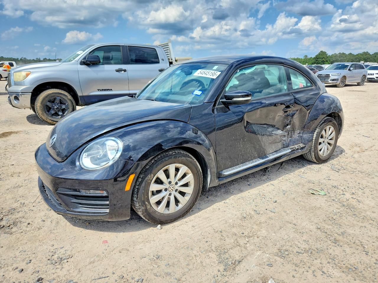 2019 VOLKSWAGEN BEETLE