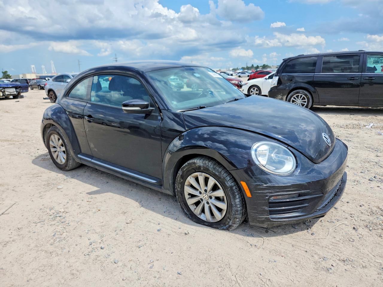 2019 VOLKSWAGEN BEETLE