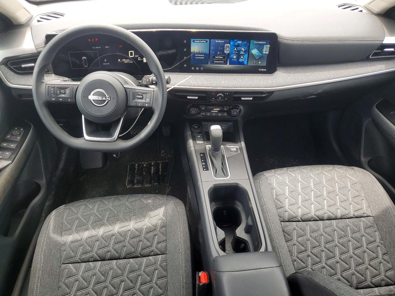 2026 NISSAN KICKS