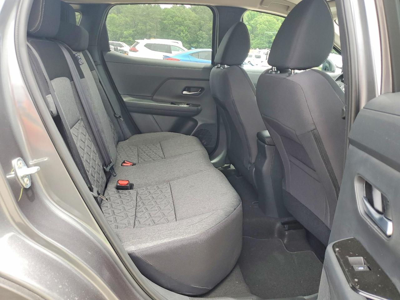 2026 NISSAN KICKS