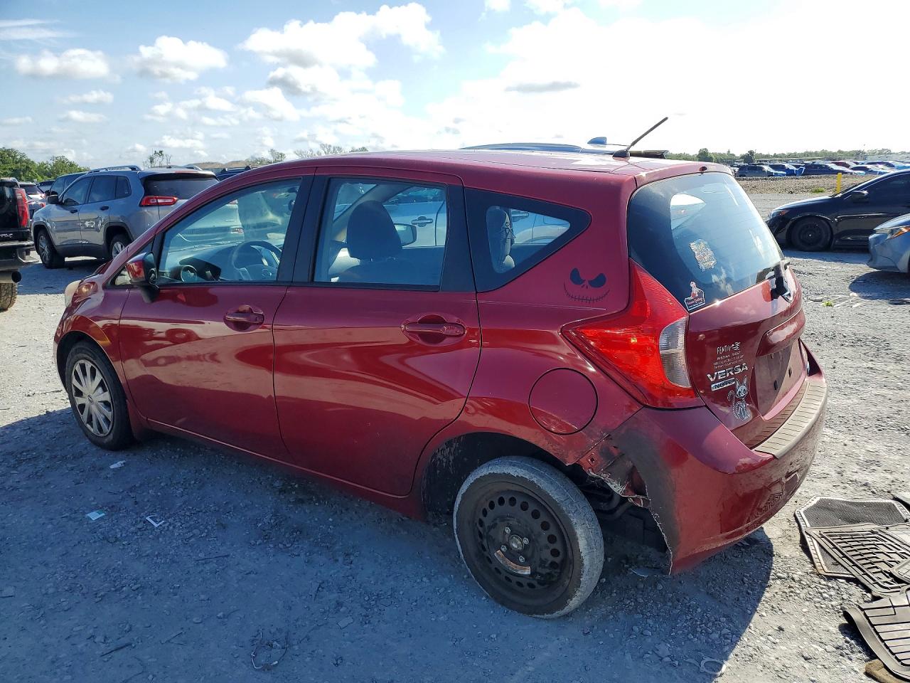 2015 NISSAN VERSA