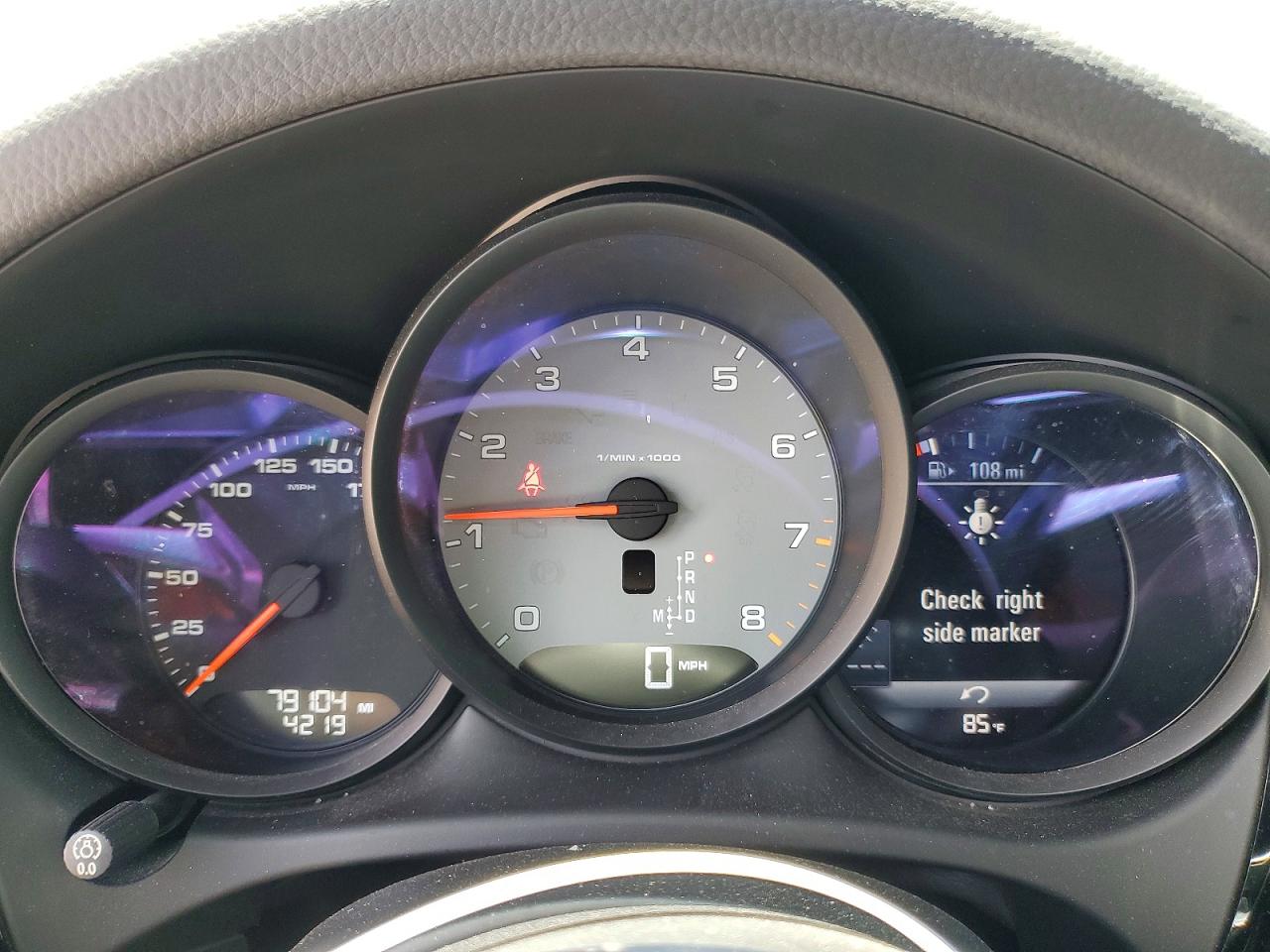 2017 PORSCHE MACAN
