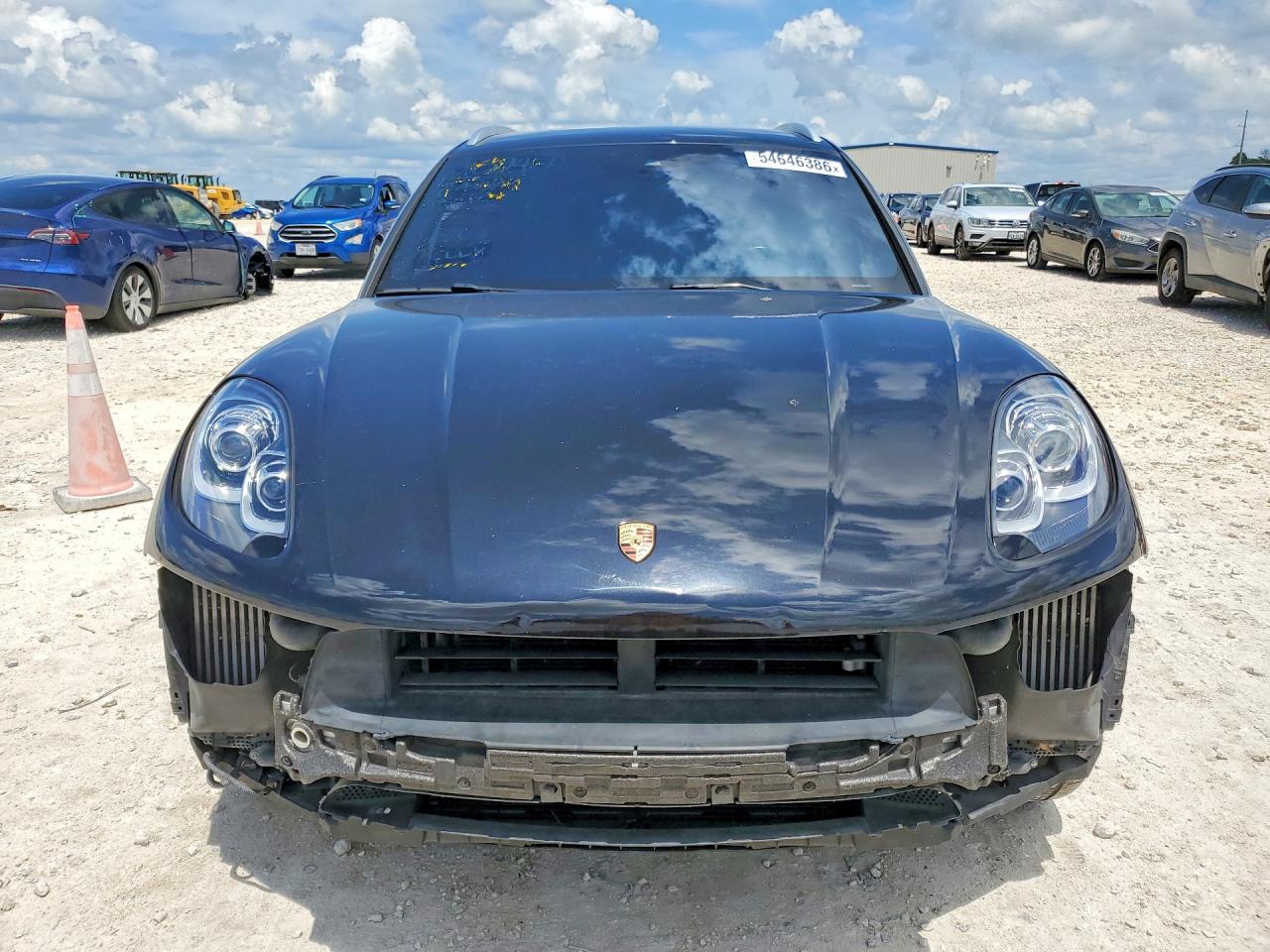 2017 PORSCHE MACAN