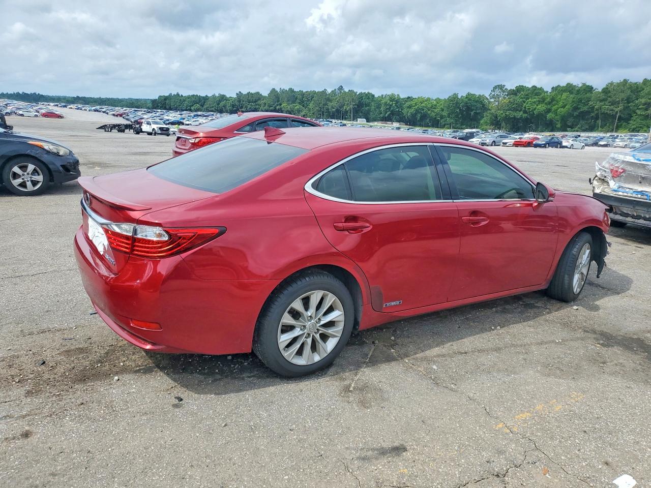 2015 LEXUS ES300