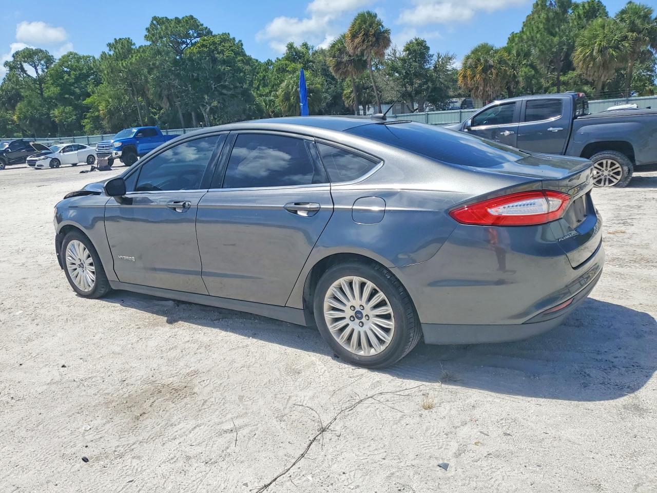 2016 FORD FUSION
