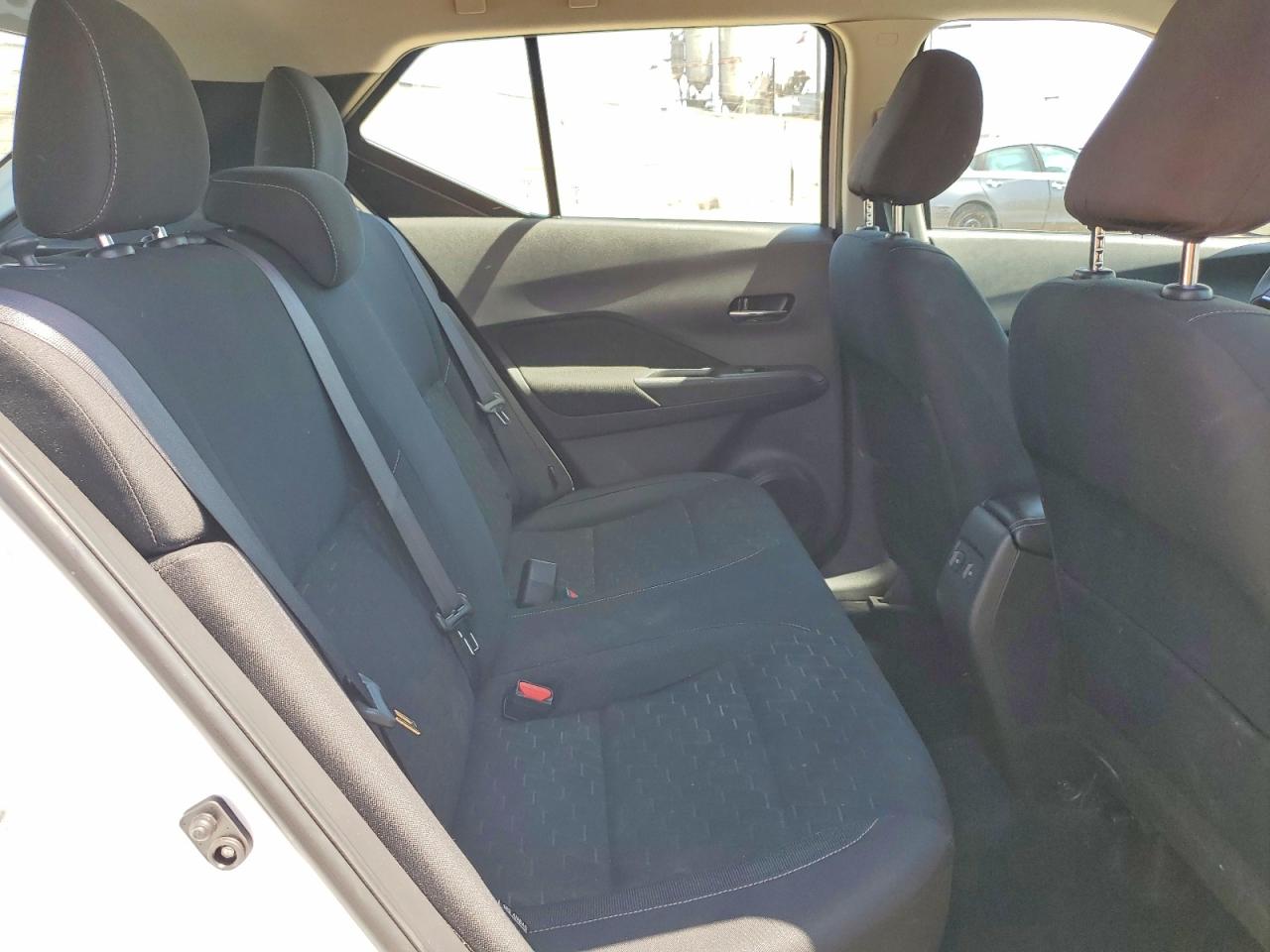 2023 NISSAN KICKS