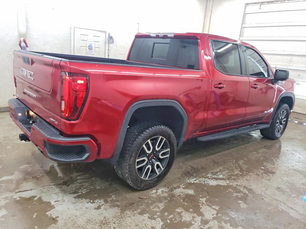 2021 GMC SIERRA