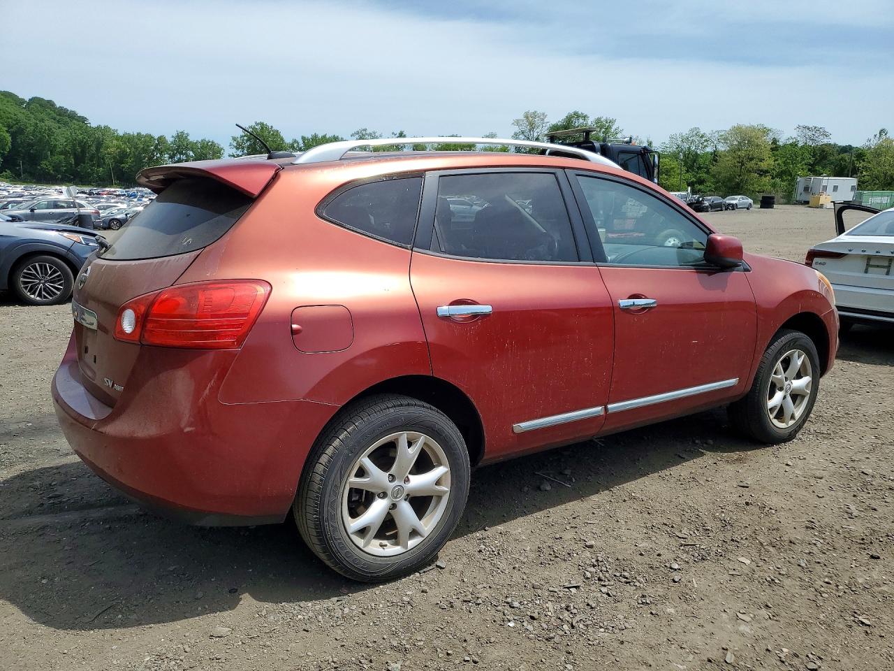 2011 NISSAN ROGUE