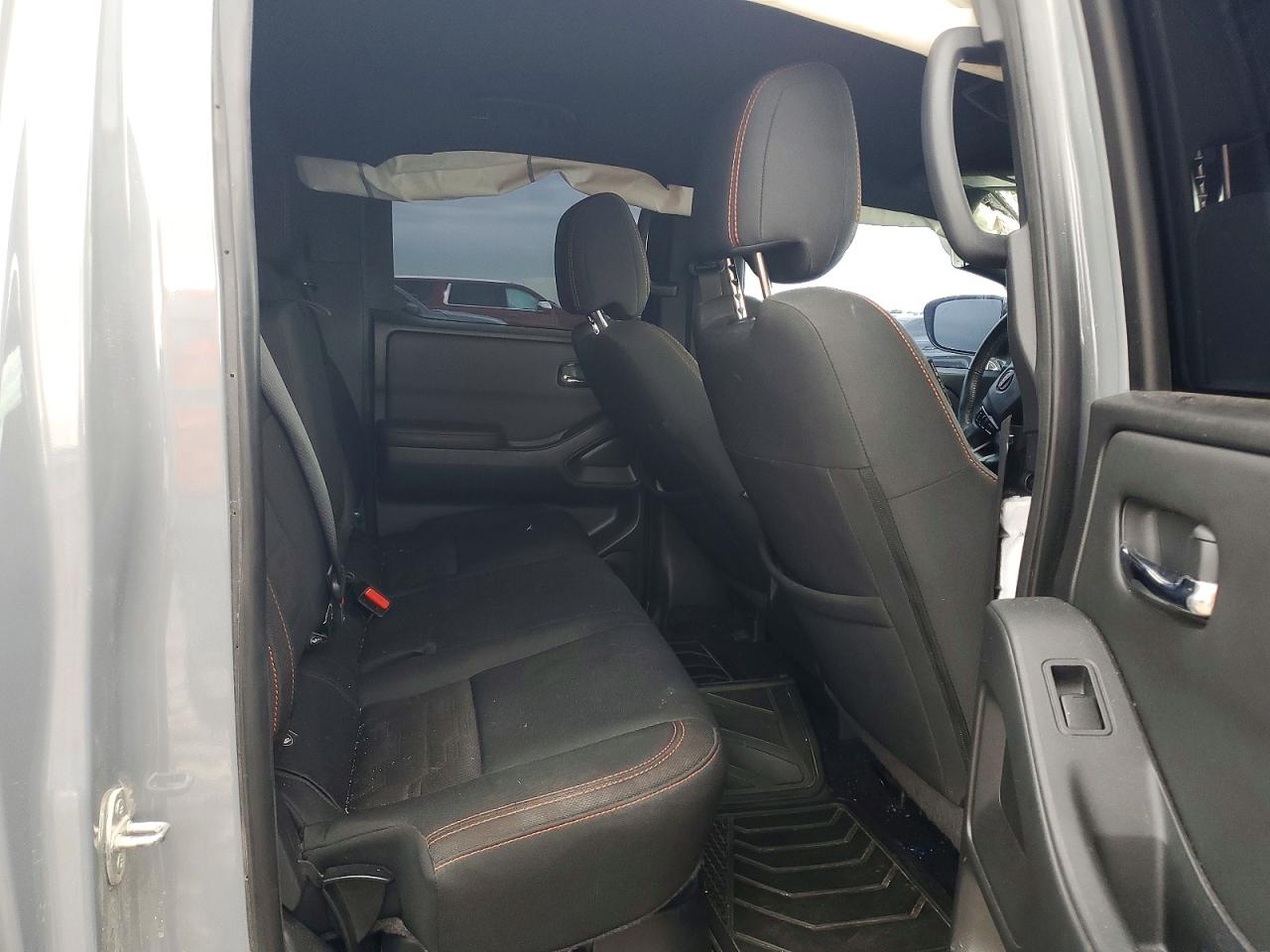 2022 NISSAN FRONTIER
