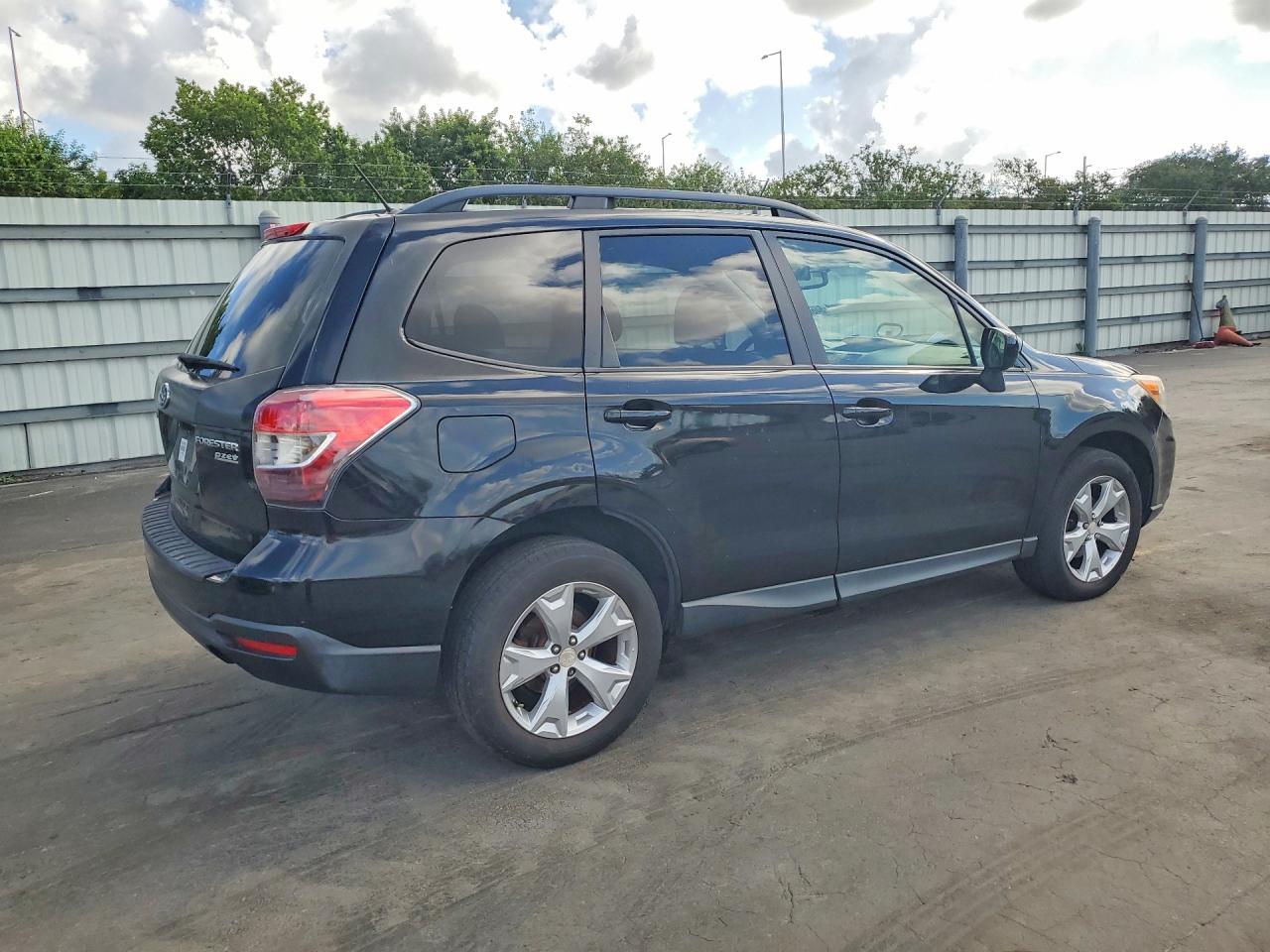 2014 SUBARU FORESTER