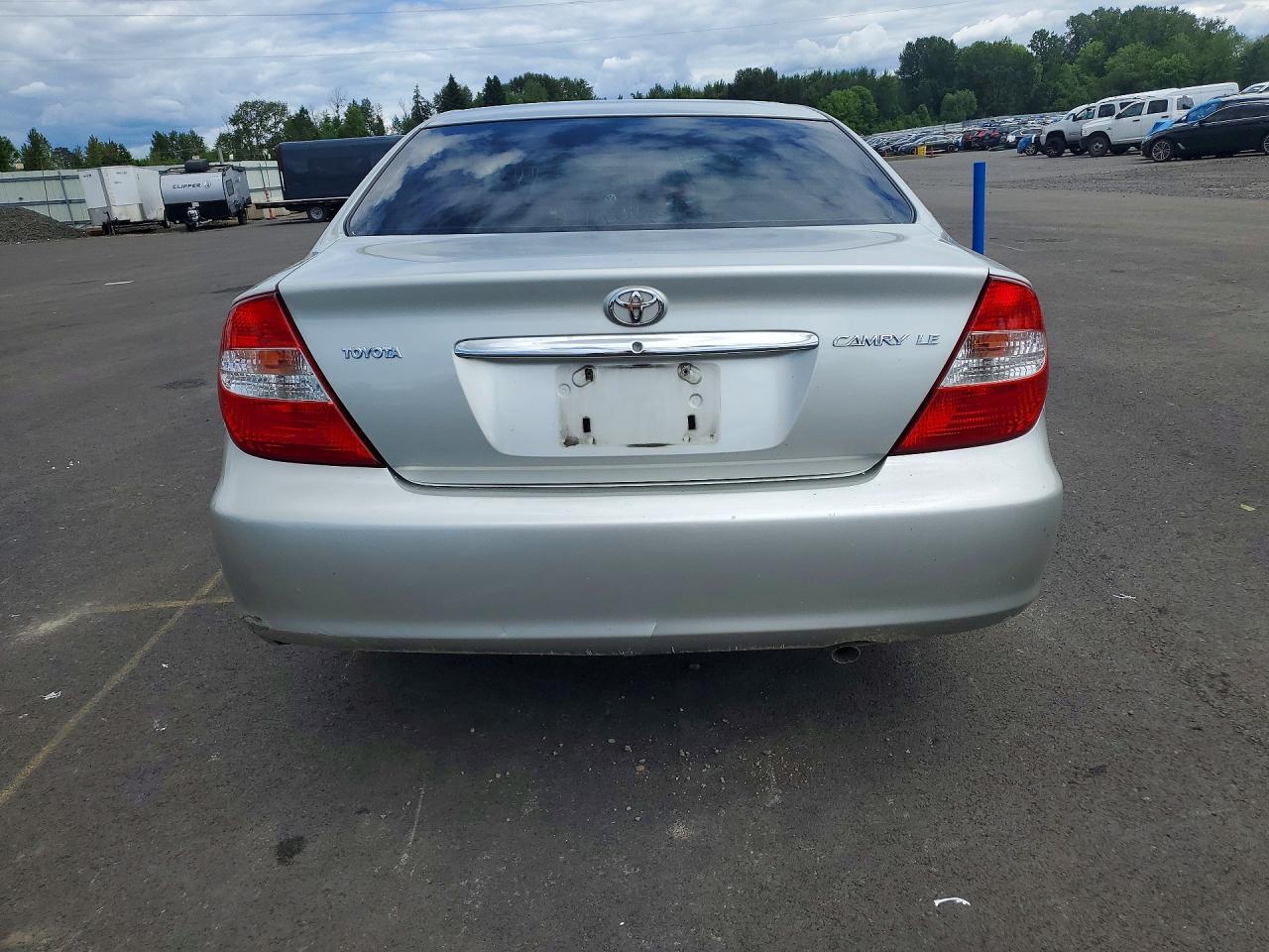 2004 TOYOTA CAMRY