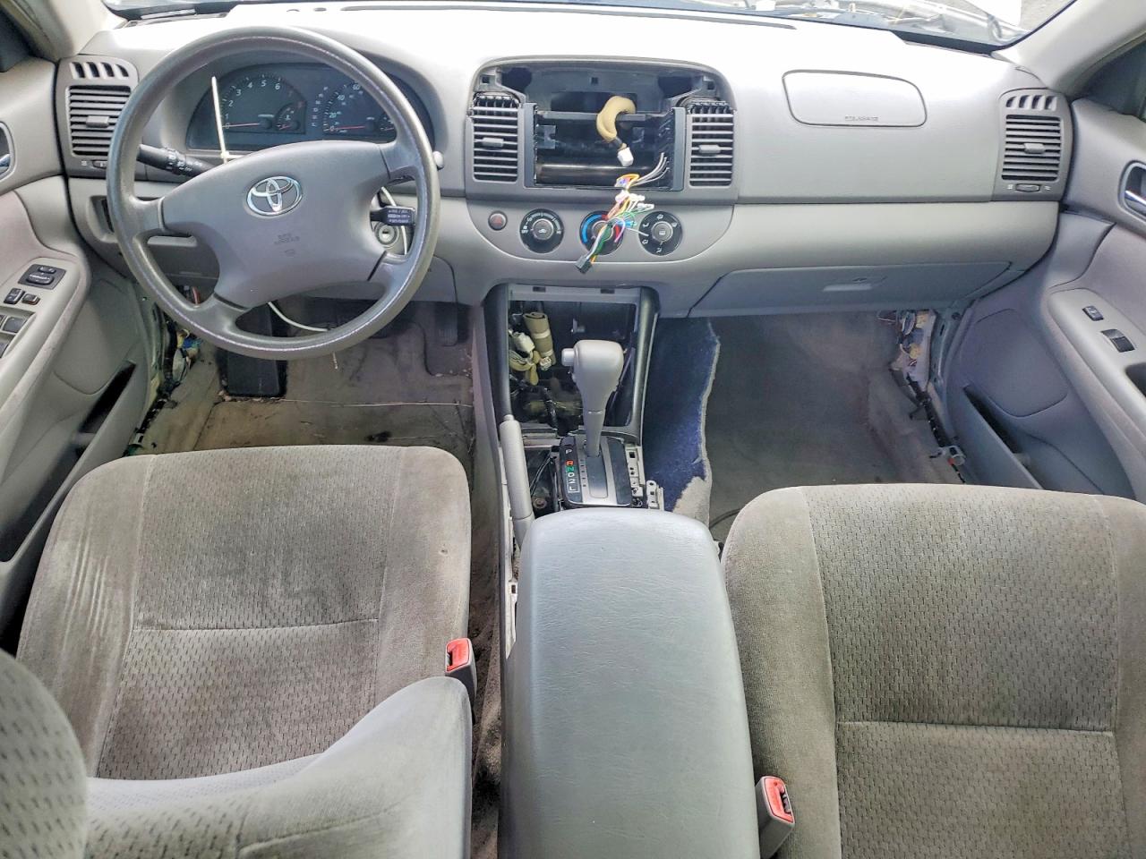 2004 TOYOTA CAMRY