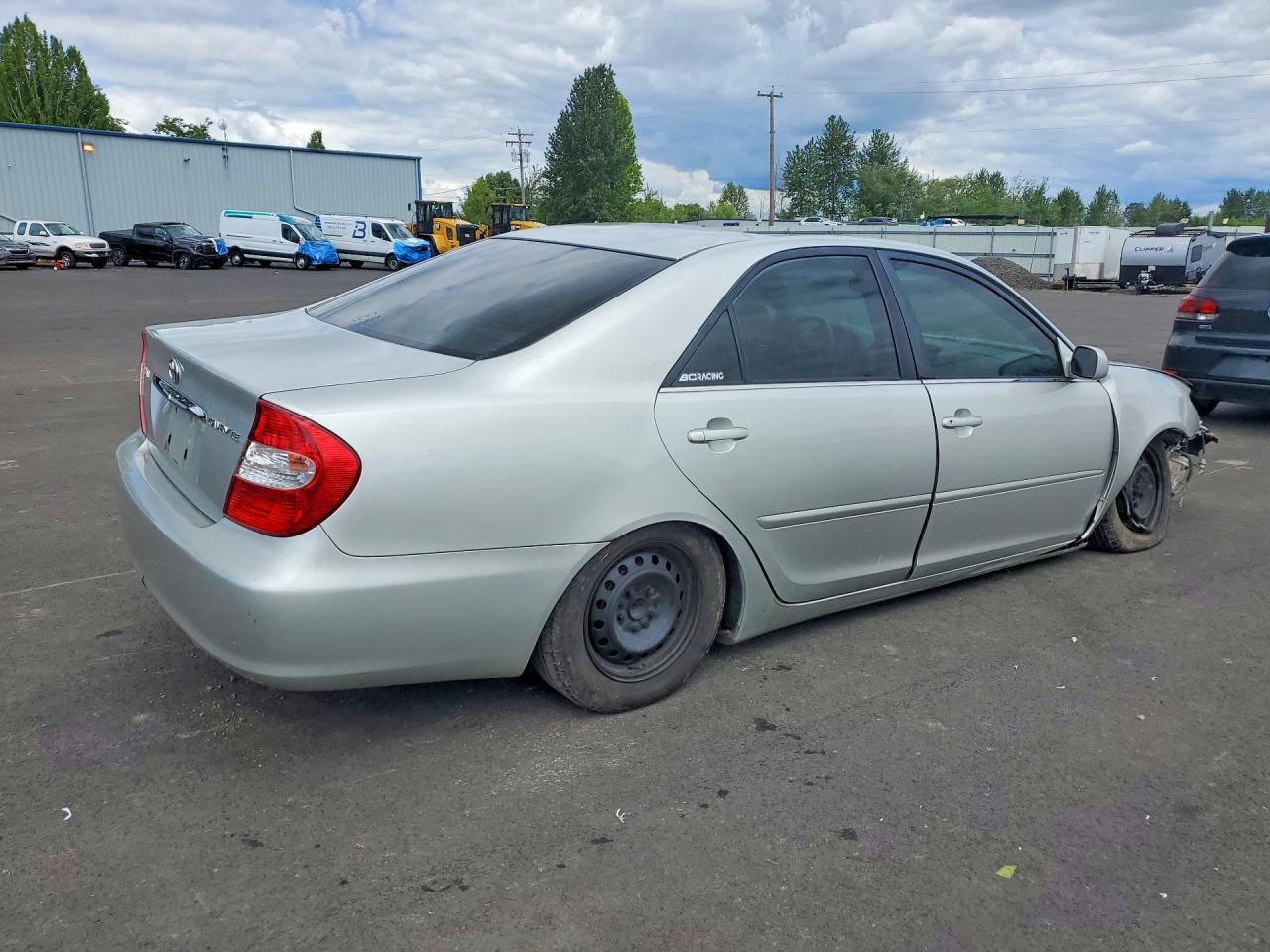 2004 TOYOTA CAMRY