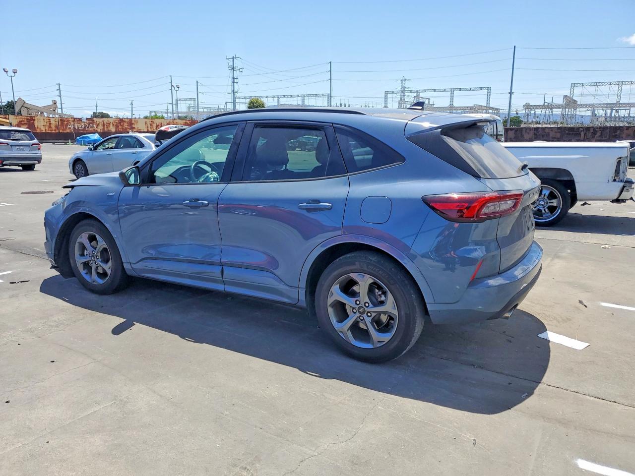2023 FORD ESCAPE