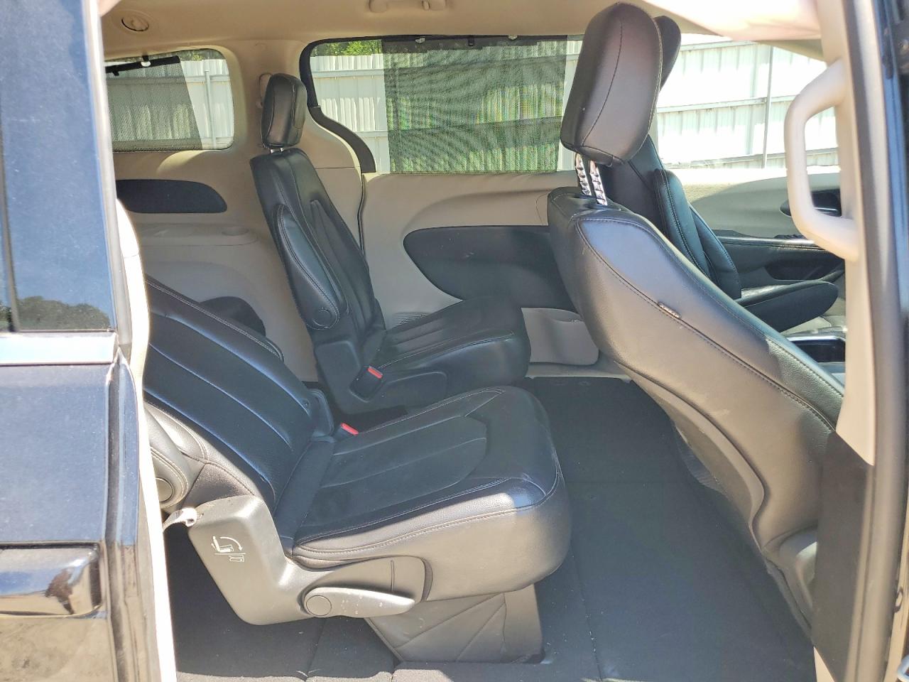 2022 CHRYSLER PACIFICA