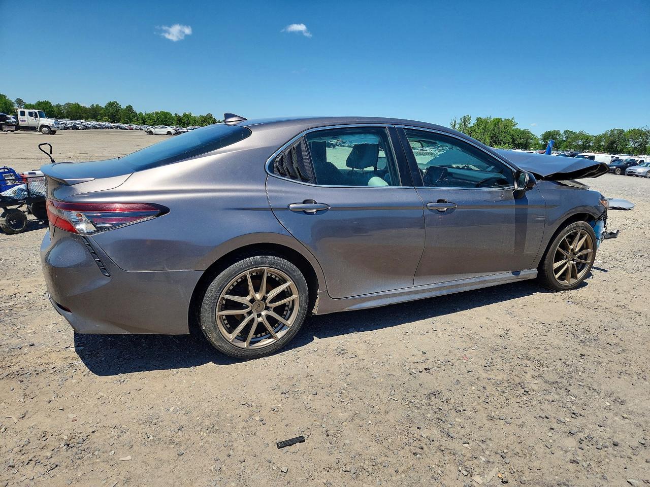 2021 TOYOTA CAMRY