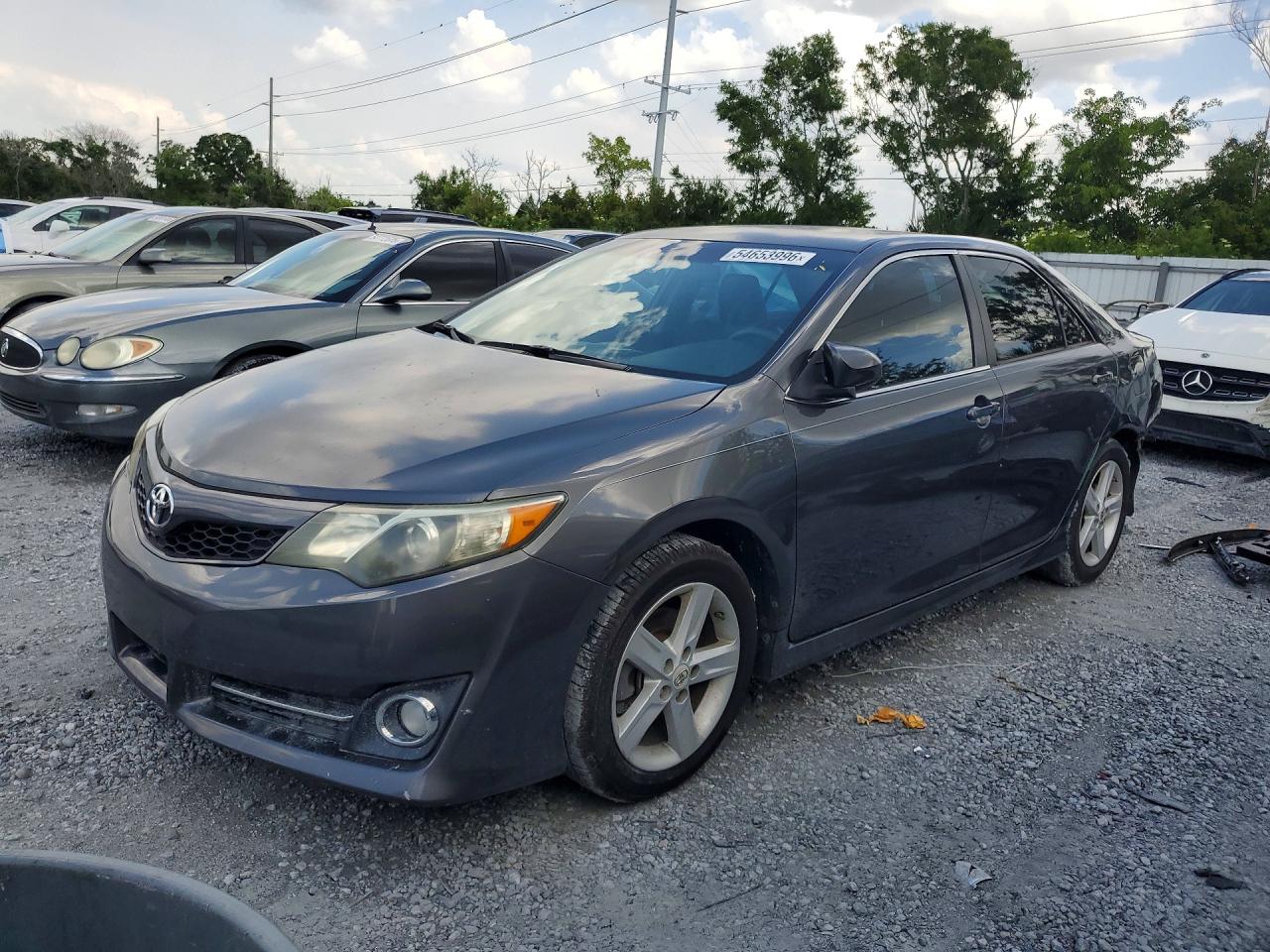 2013 TOYOTA CAMRY