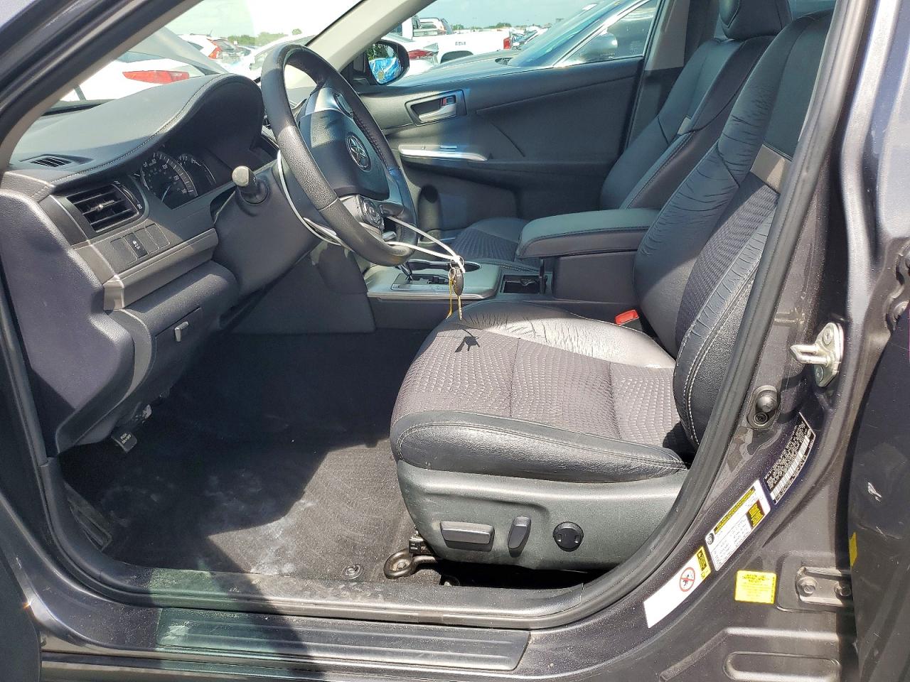 2013 TOYOTA CAMRY