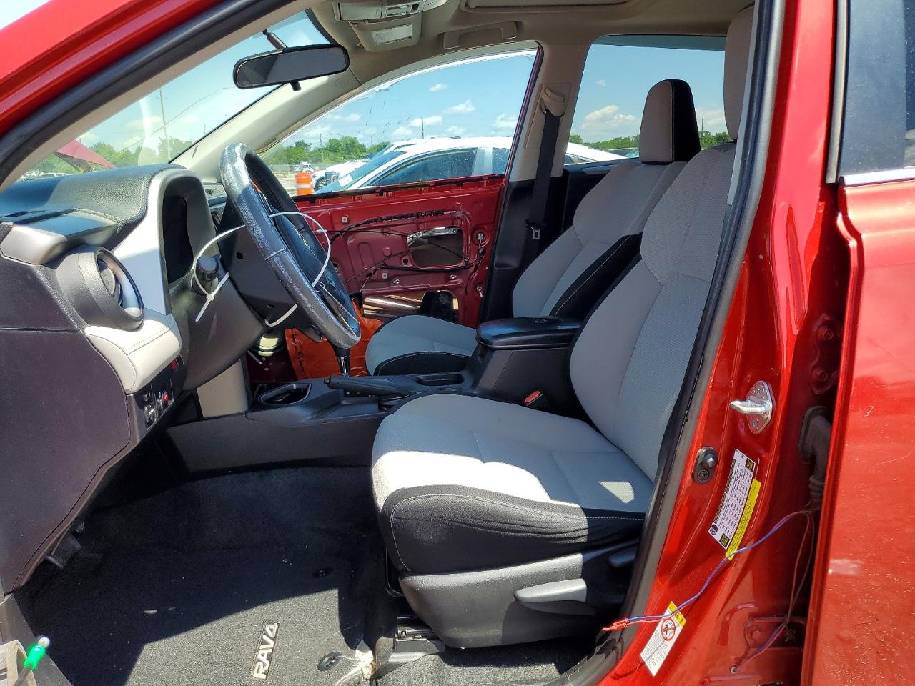 2016 TOYOTA RAV4