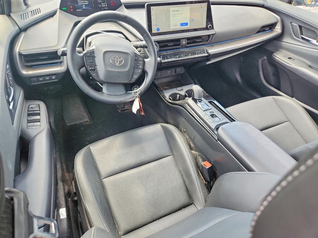 2025 TOYOTA PRIUS